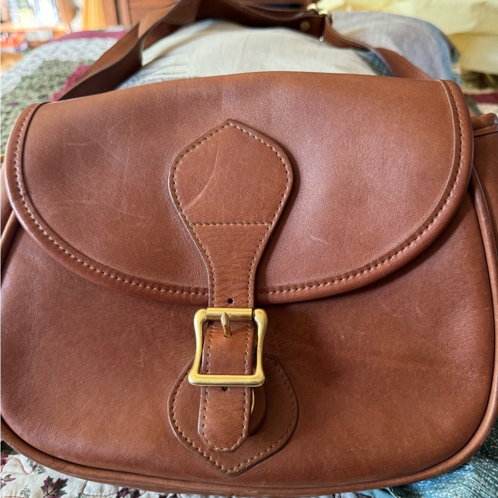 Used J.W. Hulme purse